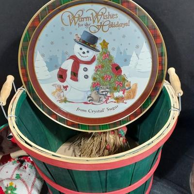New Christmas Garland, basket, wreath, and other Christmas Decorations