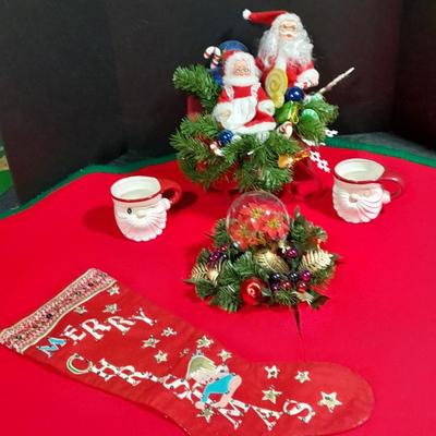 Vintage Christmas Items, Sleigh with Santa and the Mrs., stockings, 1959 Holt Howard wink mugs