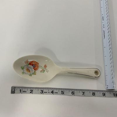 -252- DISHES | Hot Oven Harper Chinaware & Serving Spoon