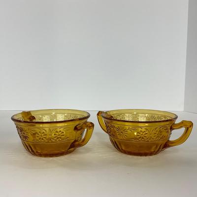 -253- GLASSWARE | Amber Daisy Indiana Glass Co. | Creamer, Sugar, & Soup Bowl