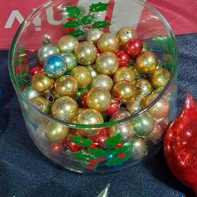 Vintage Shiny Brite Glass Christmas Ornaments / bulbs