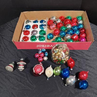 Vintage Shiny Brite Glass Christmas Ornaments / bulbs
