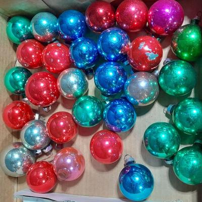 Vintage Shiny Brite Glass Christmas Ornaments / bulbs