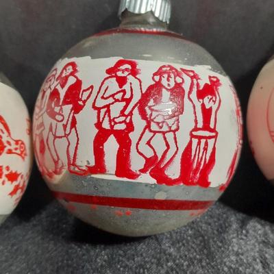 Vintage and rare 12 day's of Christmas Shiny Brite glass ornaments / bulbs and stenciled Shiny Brite glass bulbs
