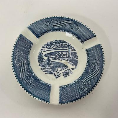 -262- GLASSWARE | Currier & Ives | Ashtrays