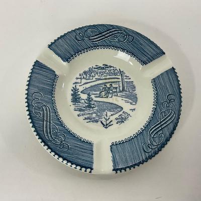 -262- GLASSWARE | Currier & Ives | Ashtrays