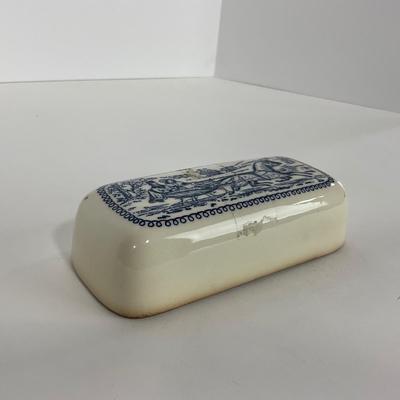 -265- GLASSWARE | Currier & Ives | Covered Sugar, Creamer, Salt & Pepper Shaker