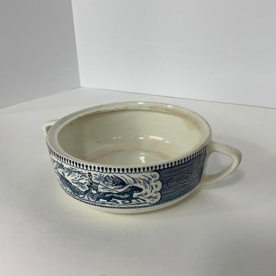 -268- GLASSWARE | Currier & Ives | Covered Casserole Dish