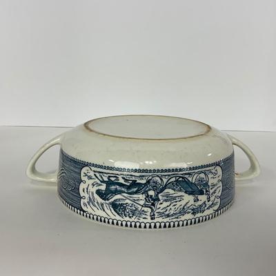 -268- GLASSWARE | Currier & Ives | Covered Casserole Dish