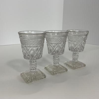 -282- GLASSWARE | Cape Cod Imperial Glass Co. | Cordial And Salt & Pepper Shakers