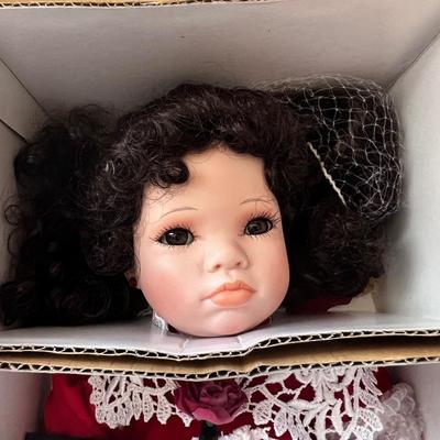 Linda Steele Daphne Doll