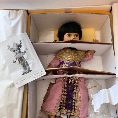 World Gallery Dolls  Little Dancer Doll