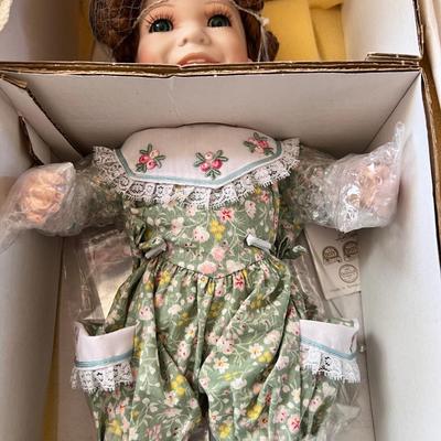 World Gallery Dolls Patty