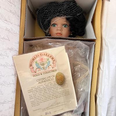 World Gallery Dolls Jasmine Doll