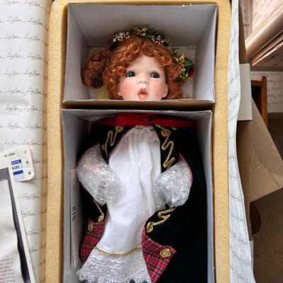 World Gallery Dolls Joy Doll