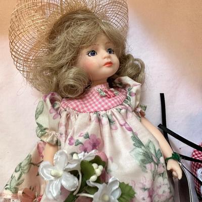 Original International Doll Lot
