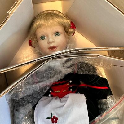 Lenox Gretchen Doll