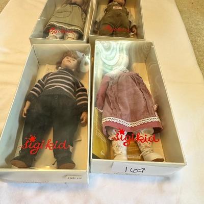 Sigikid Doll Lot