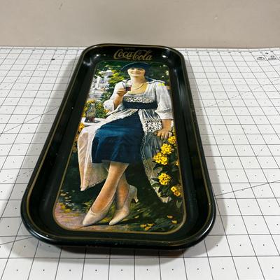 Reproduction Coca-Cola Tray Dated 1973 off a 1921 Advertisement 