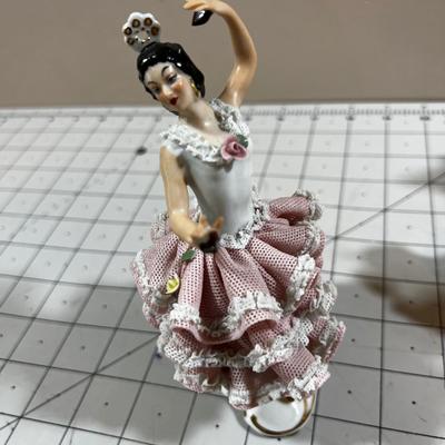 (4) Pink Lace Dresden Figurines 