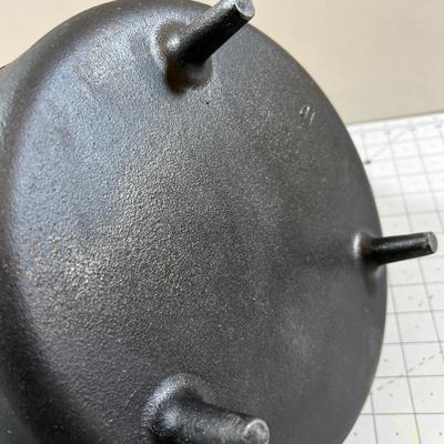 Cast Iron Dutch Oven  with INTERESTING LOGO !