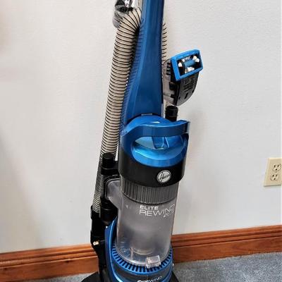 Lot #147  HOOVER Elite Rewind Plus Vacuum