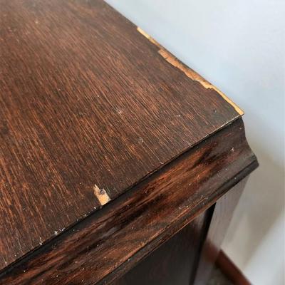 Lot #148  Beautiful Antique MIssion Oak drop down desk/bookcase