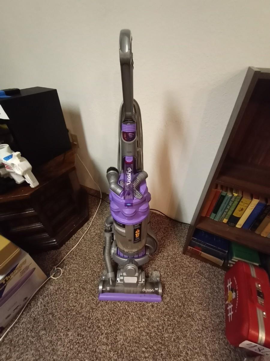 DYSON UPRIGHT VACUUM WITH ATTACHMENT