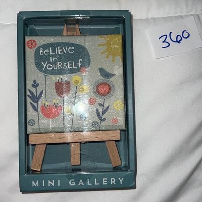 mini believe in yourself art stand with art