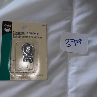 3 needle threaders