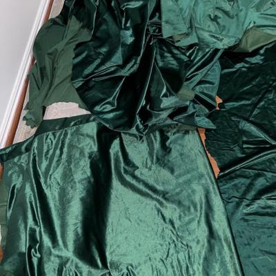 lot of emerald green velvet fabric scraps