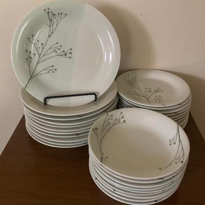 Dansk "Green Flora" china set -- 31 pcs