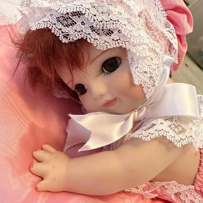 Baby Jenny World Gallery Doll