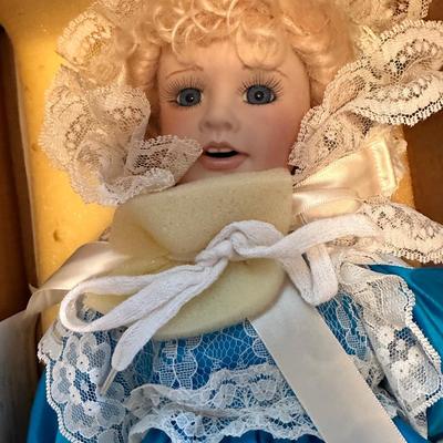 American Artists Collection World Gallery Christa Doll