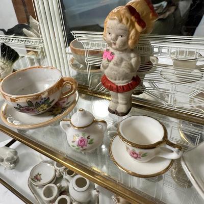 Vintage to Antique Minatare collectibles Lot