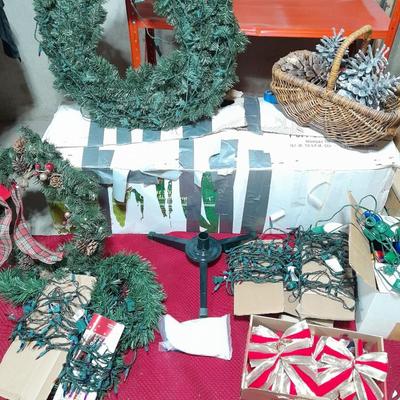 7.5' Pre-lit Canadian Pine tree, Garland, Wreaths, Christmas lights, tree skirt and more