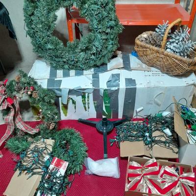 7.5' Pre-lit Canadian Pine tree, Garland, Wreaths, Christmas lights, tree skirt and more