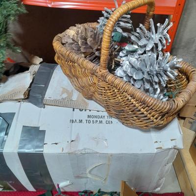 7.5' Pre-lit Canadian Pine tree, Garland, Wreaths, Christmas lights, tree skirt and more