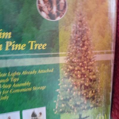 7.5' Pre-lit Canadian Pine tree, Garland, Wreaths, Christmas lights, tree skirt and more