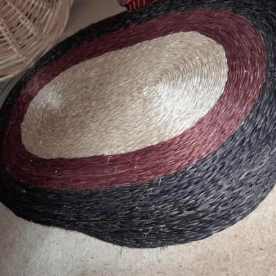 Fall & Thanksgiving Decorations, turkey, pilgrims, dishes, Placemats and more Fall themed items
