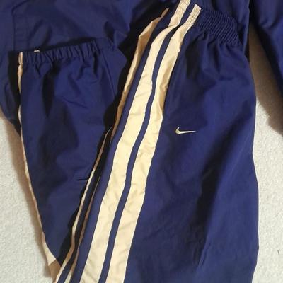 Two Nike Washington State Jogging suits, Pant / Jacket sets Size Medium and XL