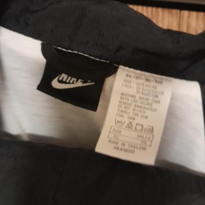 Three Jogging jacket / pant suits Nike Jogging suit XL, Pro Spirit Plus Size, Head size L