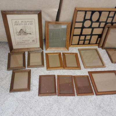 Photo / Picture frames of different sizes