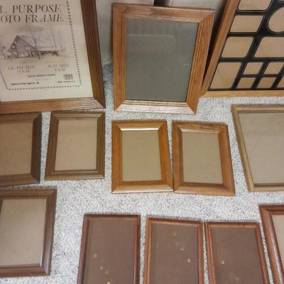Photo / Picture frames of different sizes