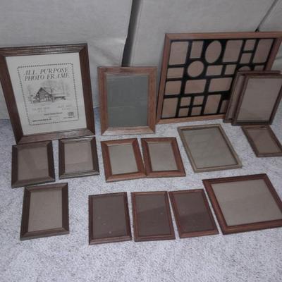 Photo / Picture frames of different sizes