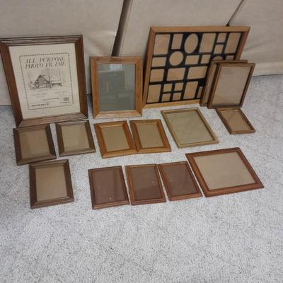 Photo / Picture frames of different sizes