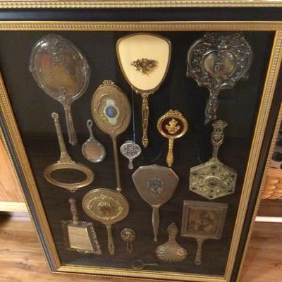 643 Framed Antique Hand Mirror Display