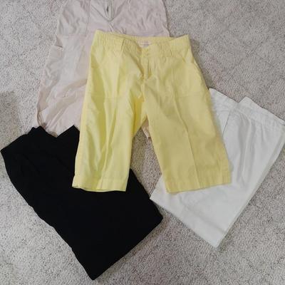 Women's Capri pants size 14
