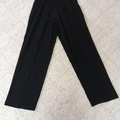 Women's Capri pants size 14