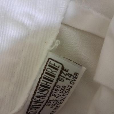Women's Capri pants size 14